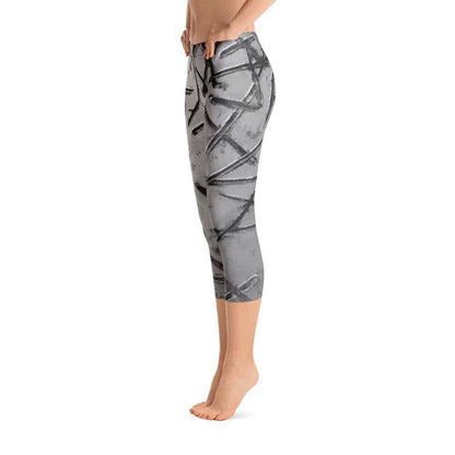 Sticks - Capri Leggings